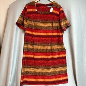 Sag, harbor, woman, 22 W, red orange, dark peach, light dress